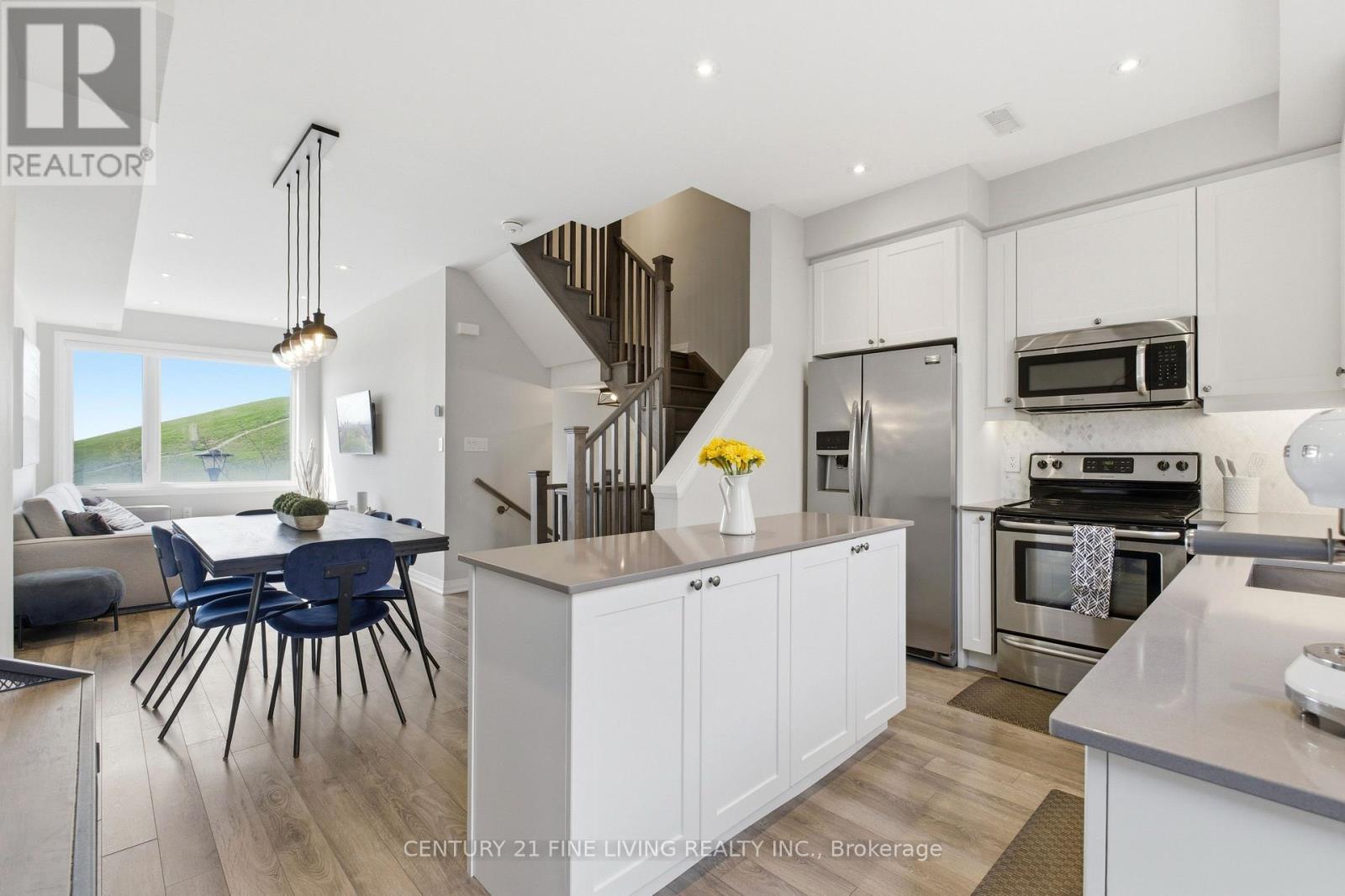 279 Downsview Park Boulevard, Toronto, Ontario  M3K 0B6 - Photo 14 - W13131686