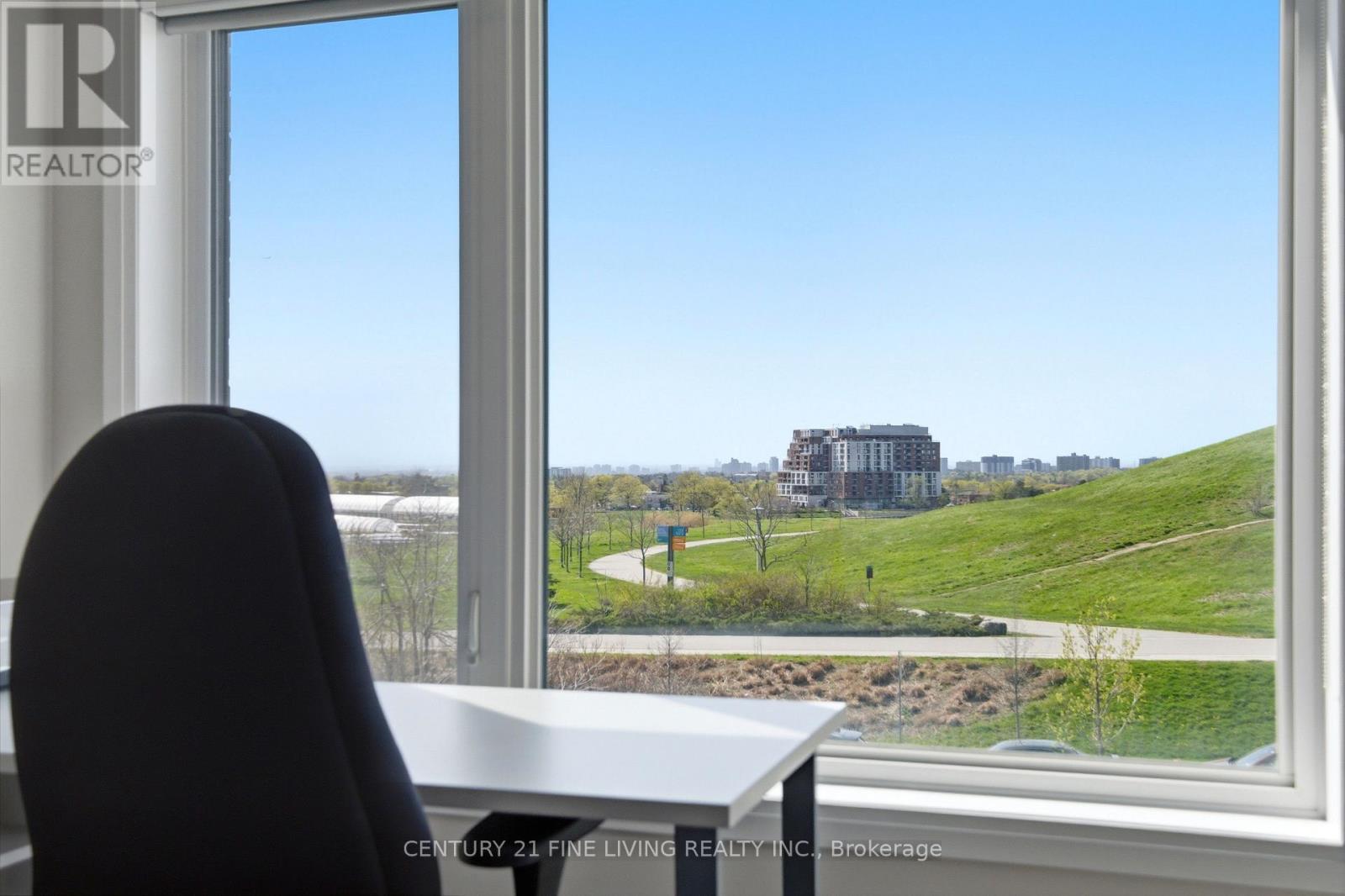 279 Downsview Park Boulevard, Toronto, Ontario  M3K 0B6 - Photo 21 - W13131686