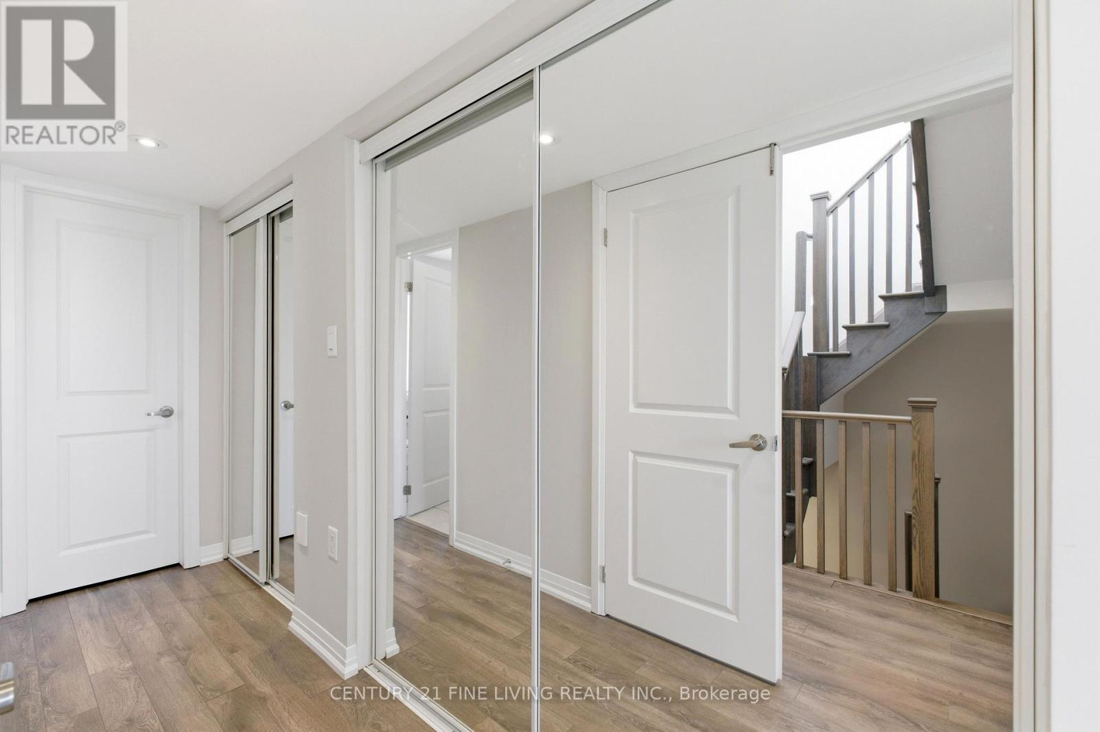 279 Downsview Park Boulevard, Toronto, Ontario  M3K 0B6 - Photo 25 - W13131686