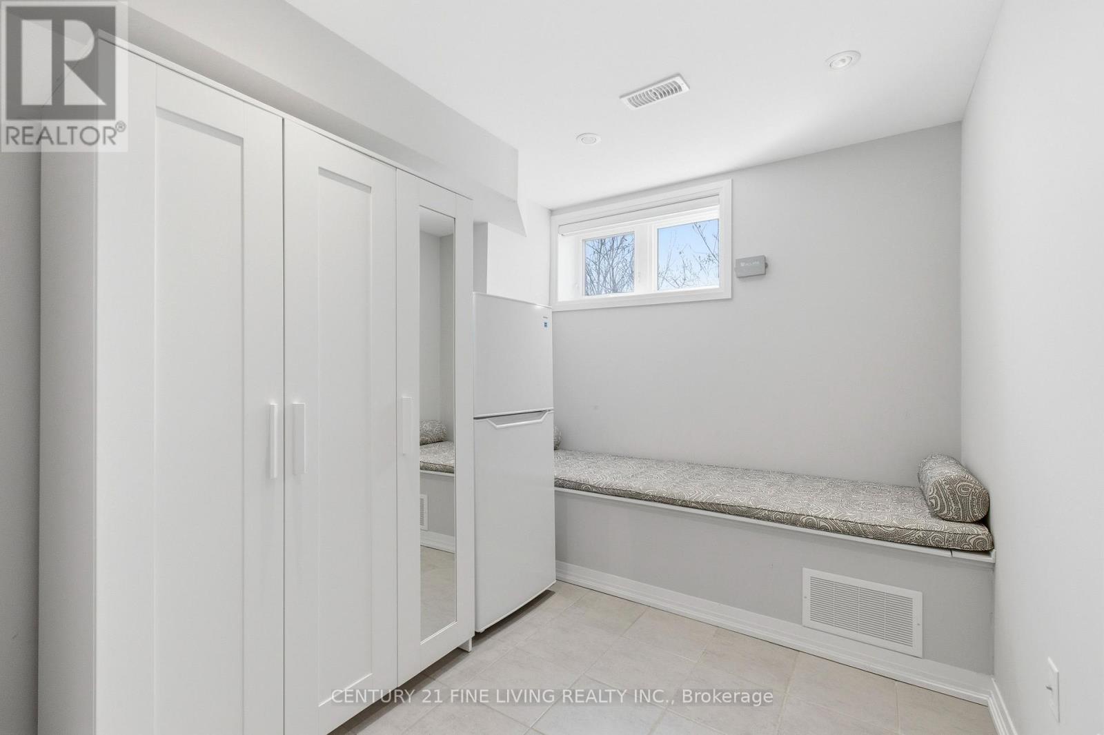 279 Downsview Park Boulevard, Toronto, Ontario  M3K 0B6 - Photo 31 - W13131686
