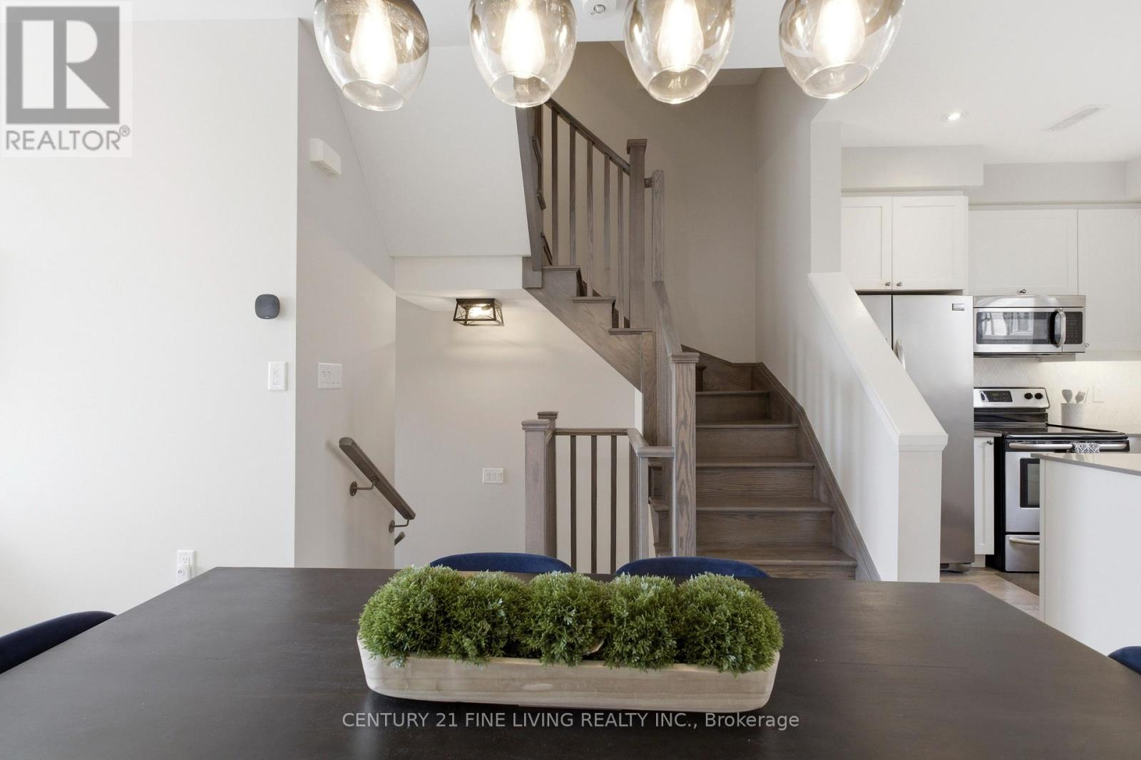 279 Downsview Park Boulevard, Toronto, Ontario  M3K 0B6 - Photo 7 - W13131686