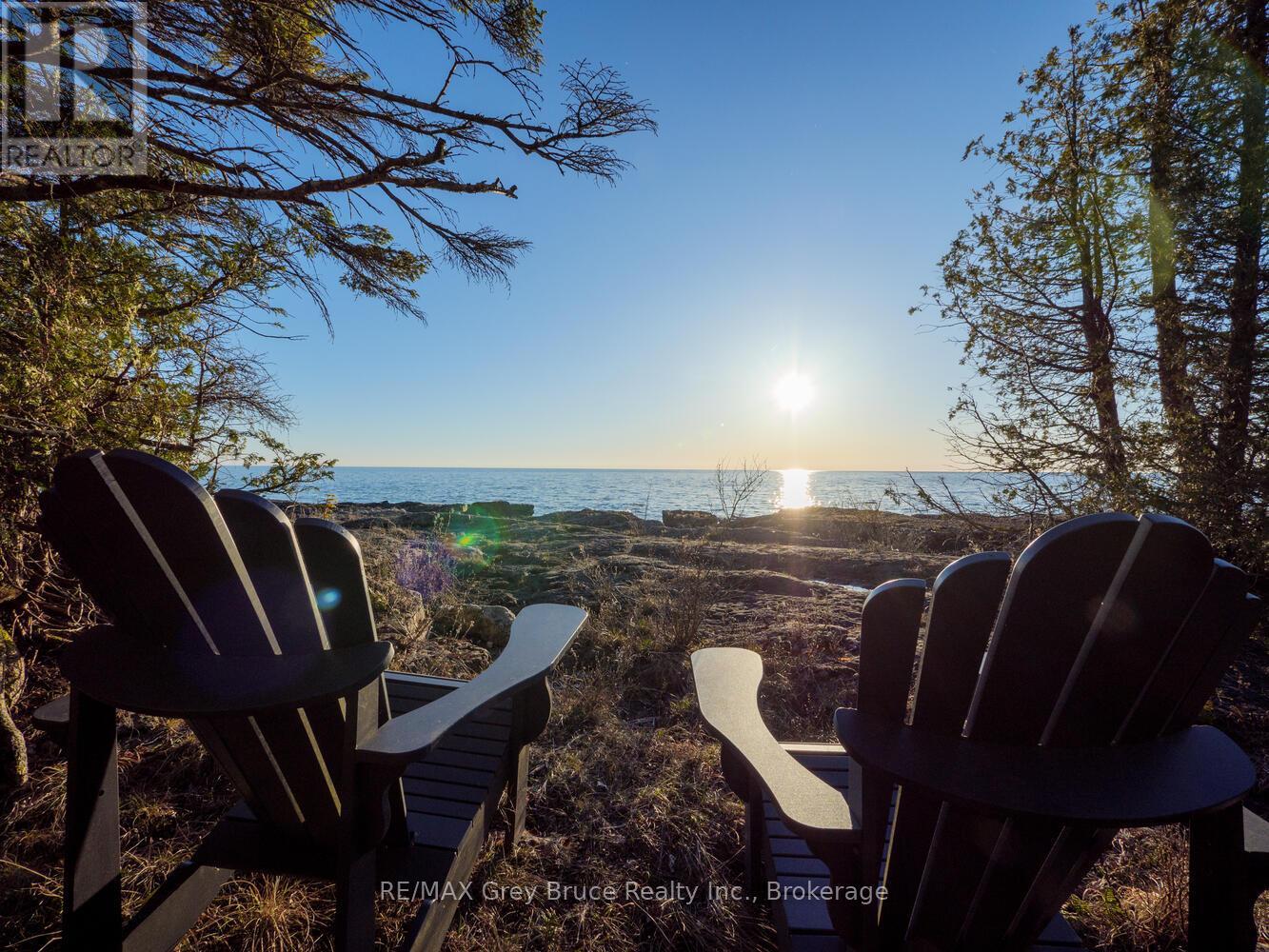 90 Greenough Point Road, Northern Bruce Peninsula, Ontario  N0H 1W0 - Photo 38 - X12924572