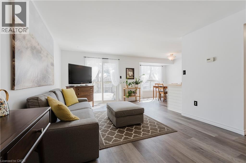 54 Green Valley Drive Unit# 23, Kitchener, Ontario  N2P 1Z9 - Photo 2 - 40809094