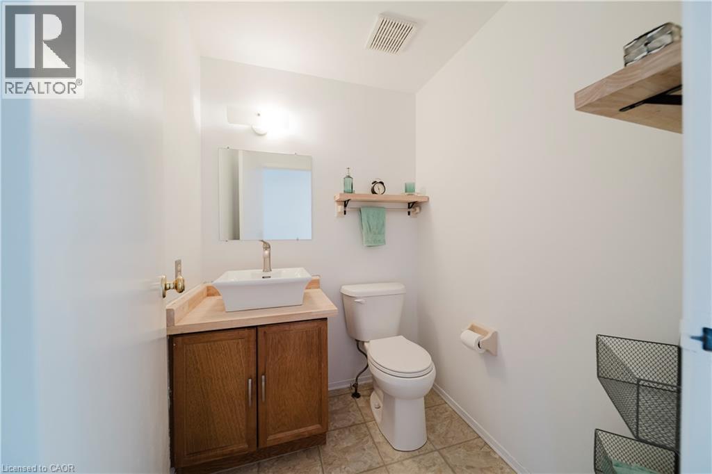 54 Green Valley Drive Unit# 23, Kitchener, Ontario  N2P 1Z9 - Photo 16 - 40809094
