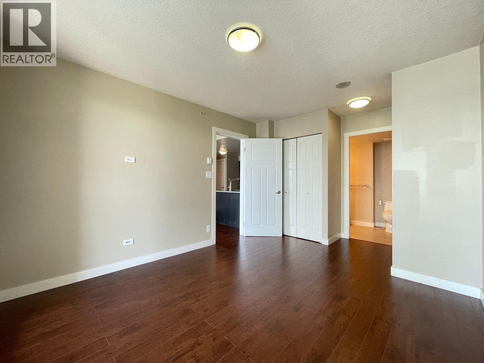 2607 2978 Glen Drive, Coquitlam, British Columbia  V3B 0C3 - Photo 13 - R3124019