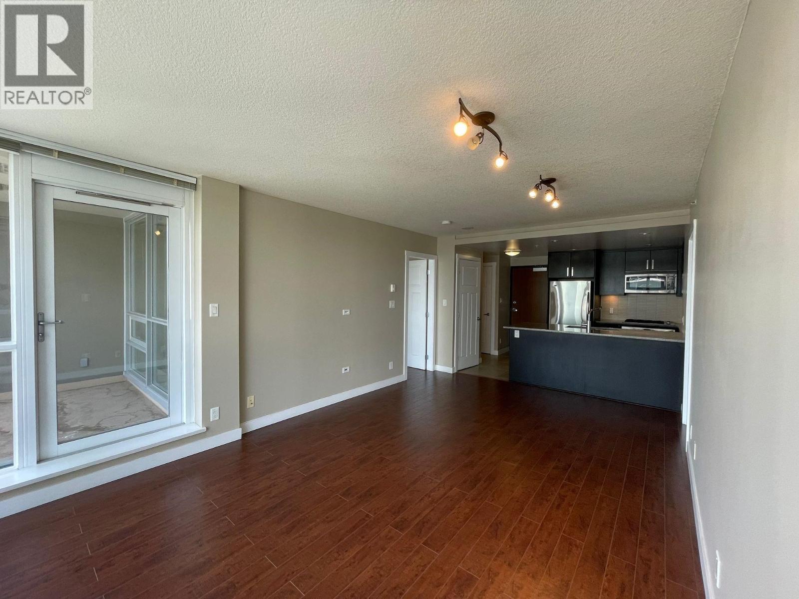 2607 2978 Glen Drive, Coquitlam, British Columbia  V3B 0C3 - Photo 5 - R3124019