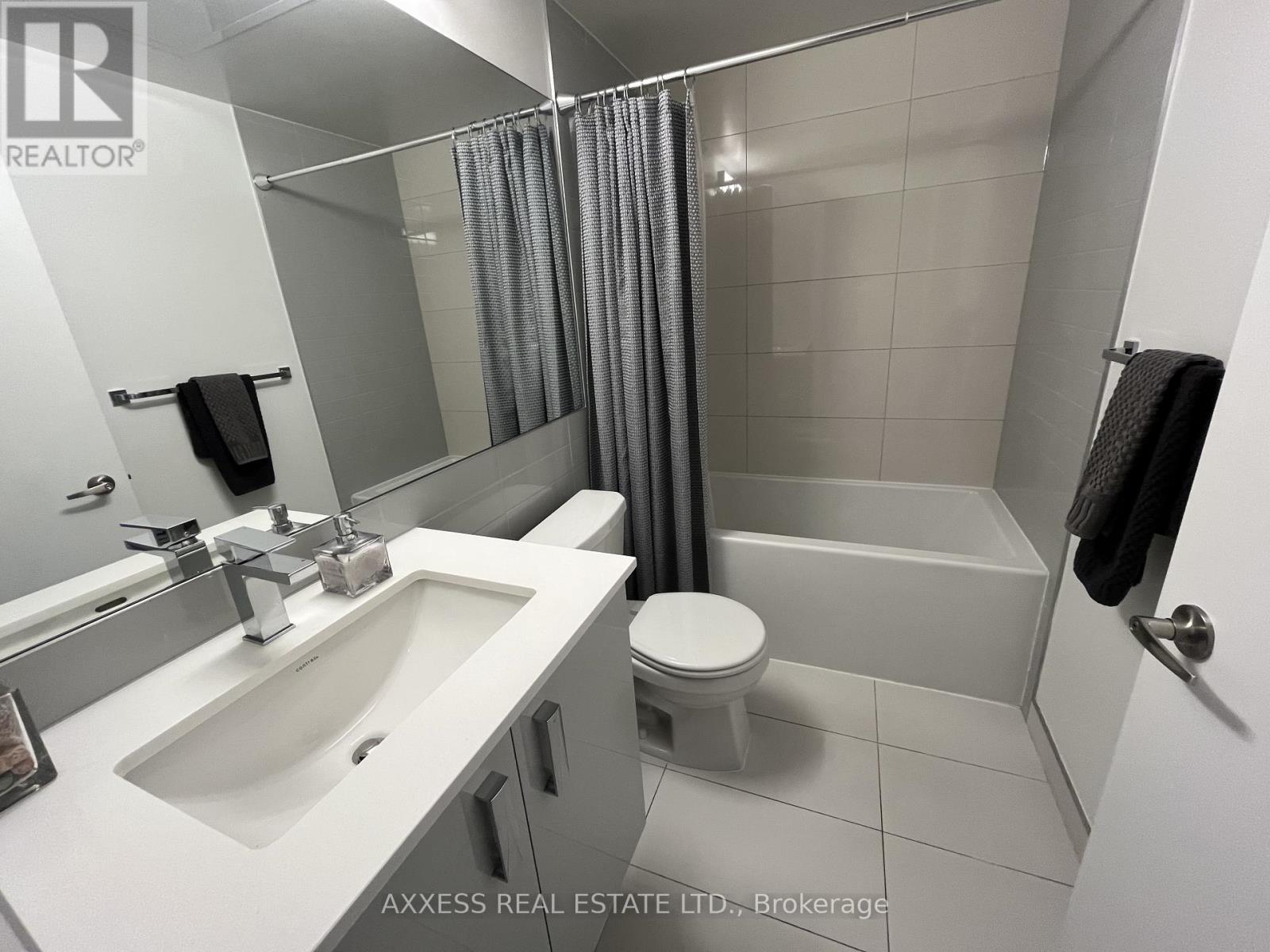 619 - 10 Gibbs Road, Toronto, Ontario  M9B 0E2 - Photo 10 - W12994186