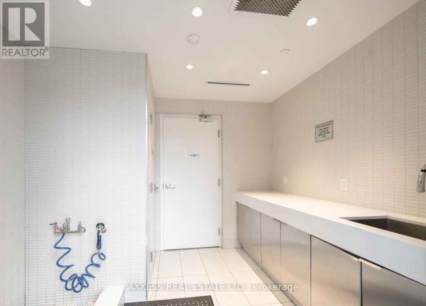 619 - 10 Gibbs Road, Toronto, Ontario  M9B 0E2 - Photo 30 - W12994186