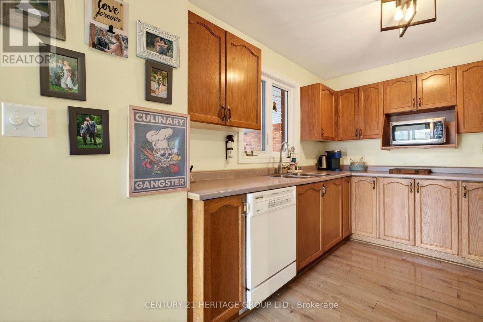 1 - 31 Kinross Street, Haldimand, Ontario  N3W 1J7 - Photo 10 - X12891012