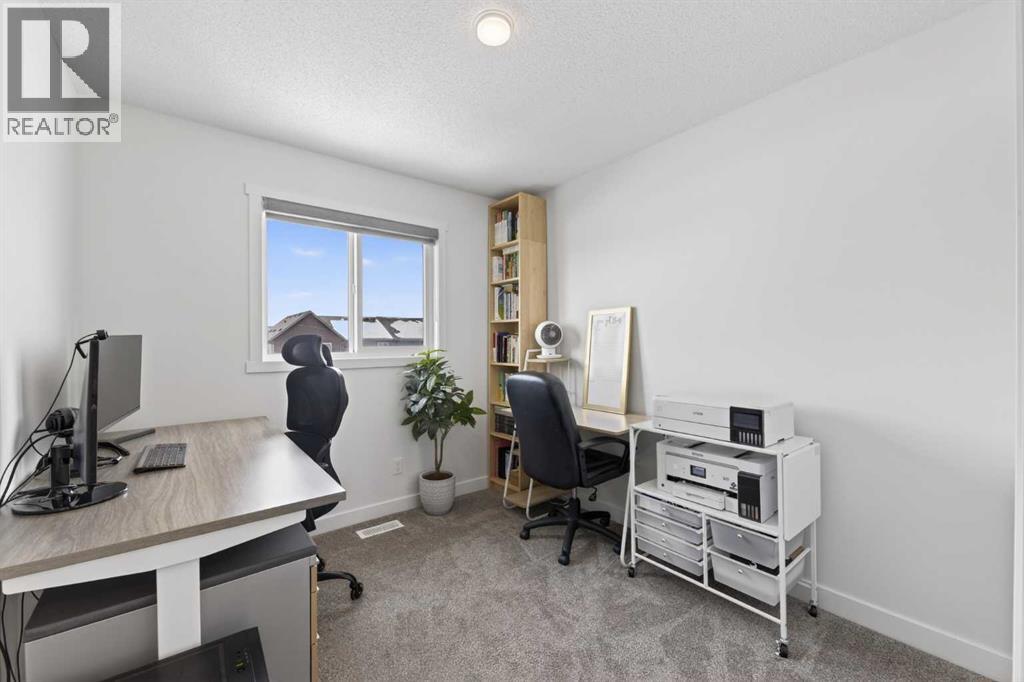 29 Carringvue Way NW, Calgary, Alberta  T3P 1K9 - Photo 20 - A2298221