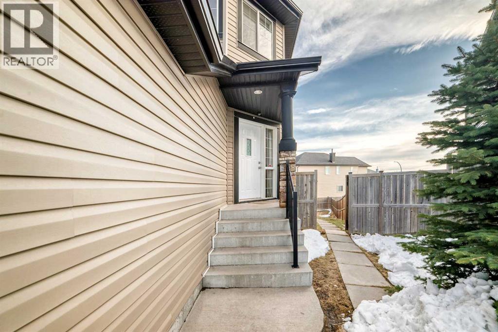 36 Saddleland Court Ne, Calgary, Alberta  T3J 5J5 - Photo 3 - A2302306