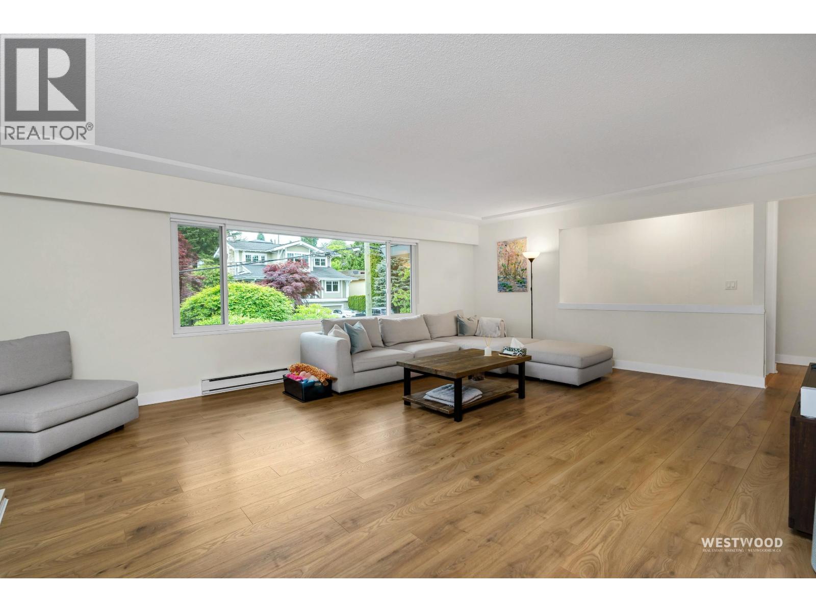 4264 Atlee Avenue, Burnaby, British Columbia  V5G 3R6 - Photo 6 - R3123316