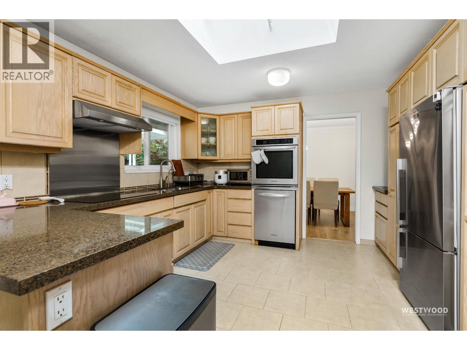 4264 Atlee Avenue, Burnaby, British Columbia  V5G 3R6 - Photo 8 - R3123316