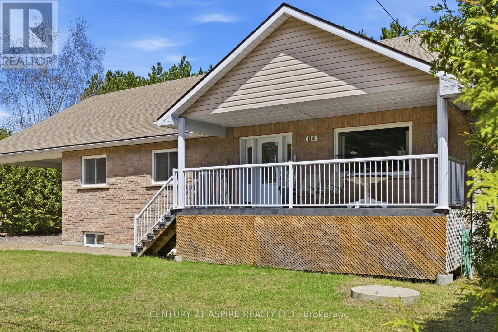84 Pinewood Place, Deep River, Ontario  K0J 1P0 - Photo 3 - X13131736