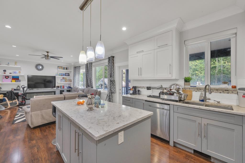 2617 Railcar Crescent, Abbotsford, British Columbia  V4X 0B8 - Photo 10 - R3121627