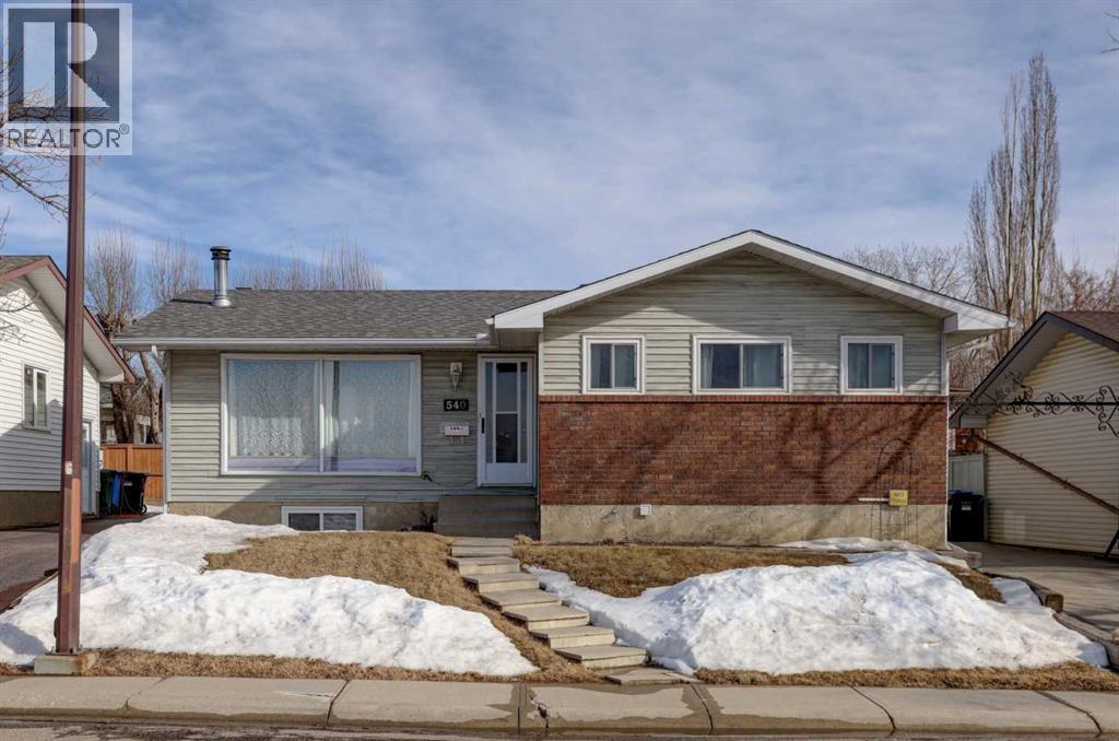 540 Lysander Drive Se, Calgary, Alberta  T2C 1L7 - Photo 2 - A2290605