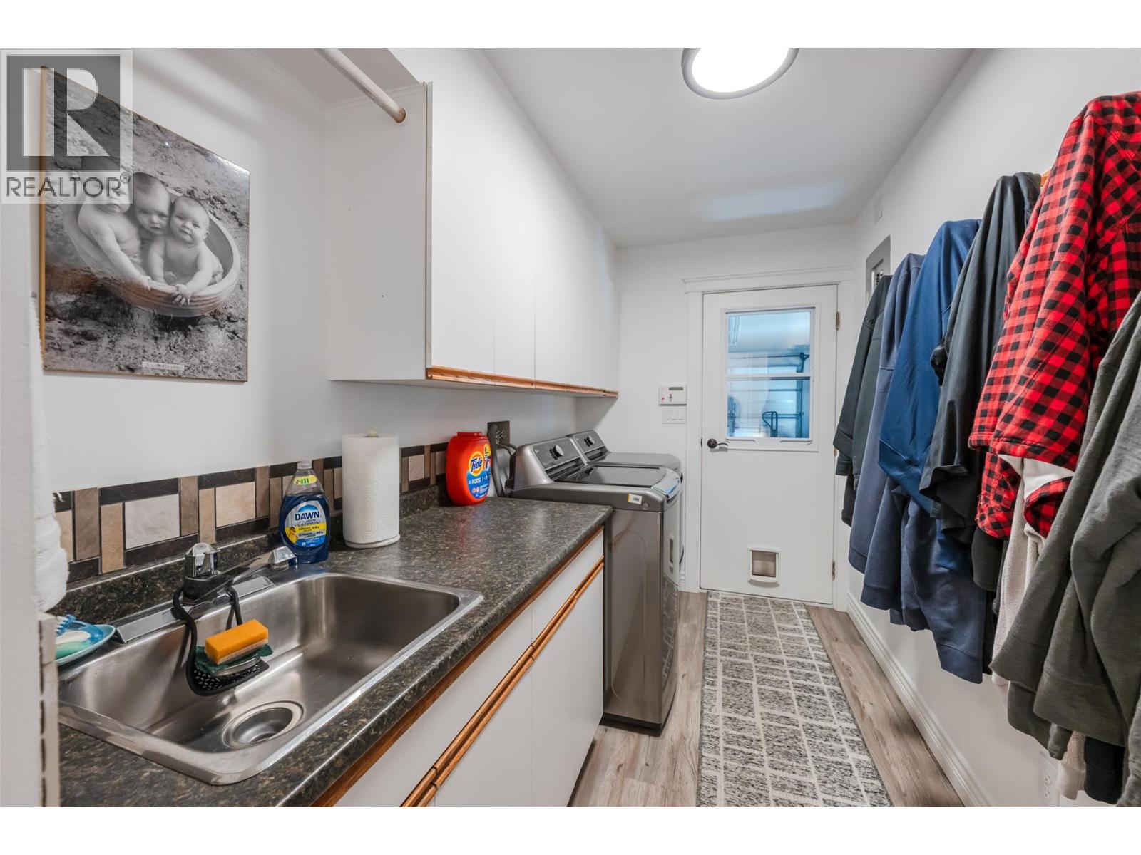 101 2nd Avenue, Keremeos, British Columbia  V0X 1N2 - Photo 41 - 10387620