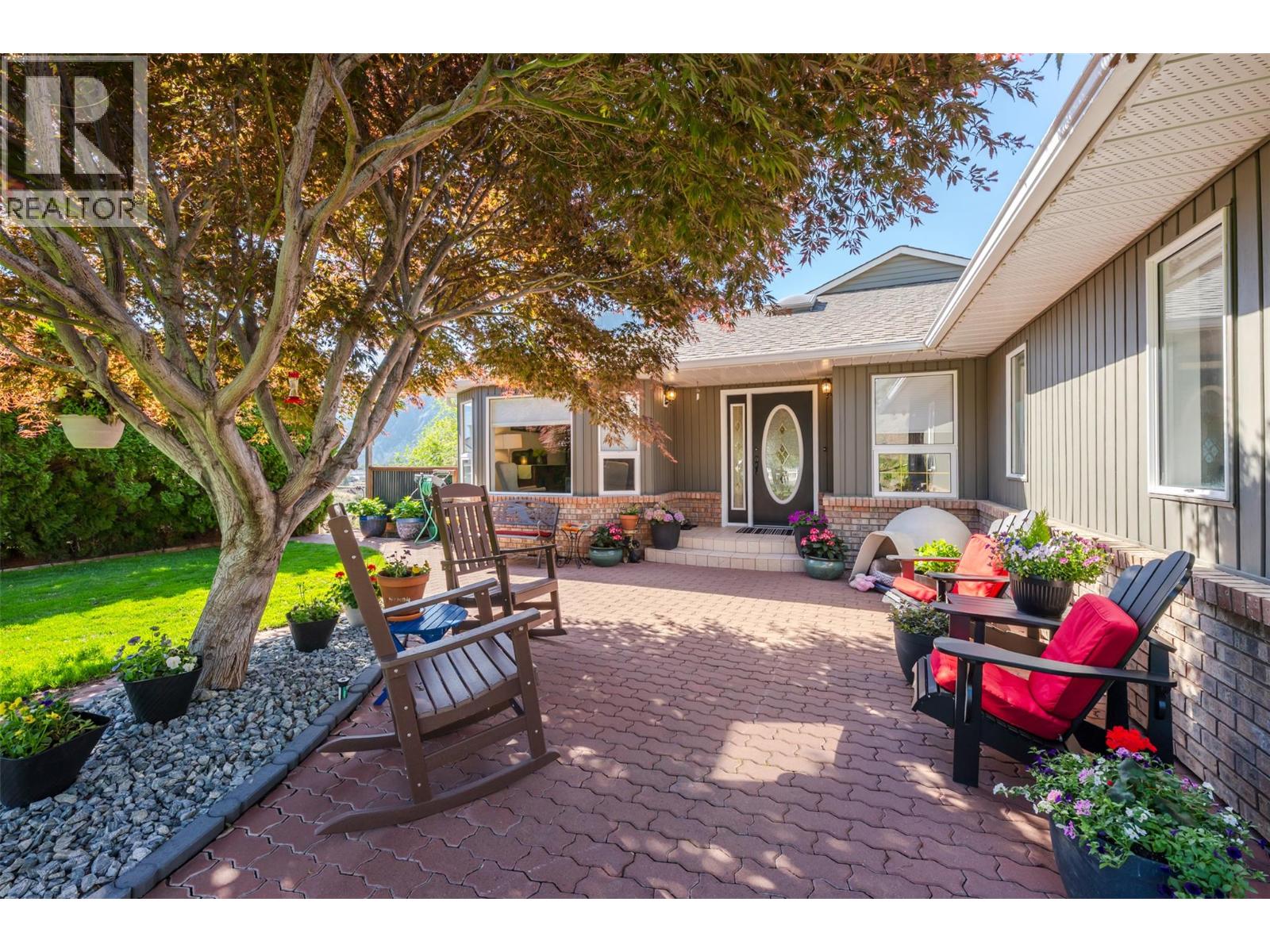 101 2nd Avenue, Keremeos, British Columbia  V0X 1N2 - Photo 4 - 10387620