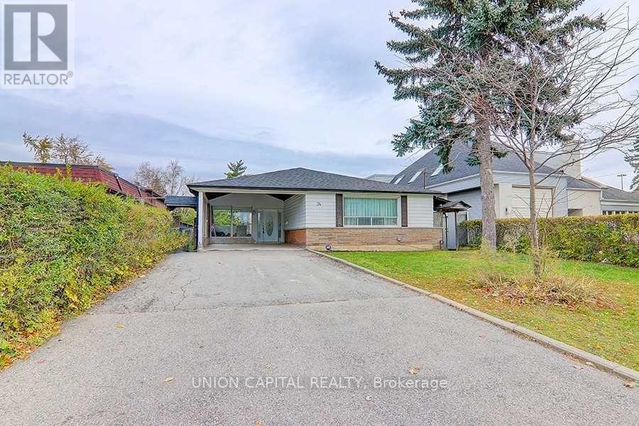 34 LISBURN CRESCENT, Toronto, Ontario
