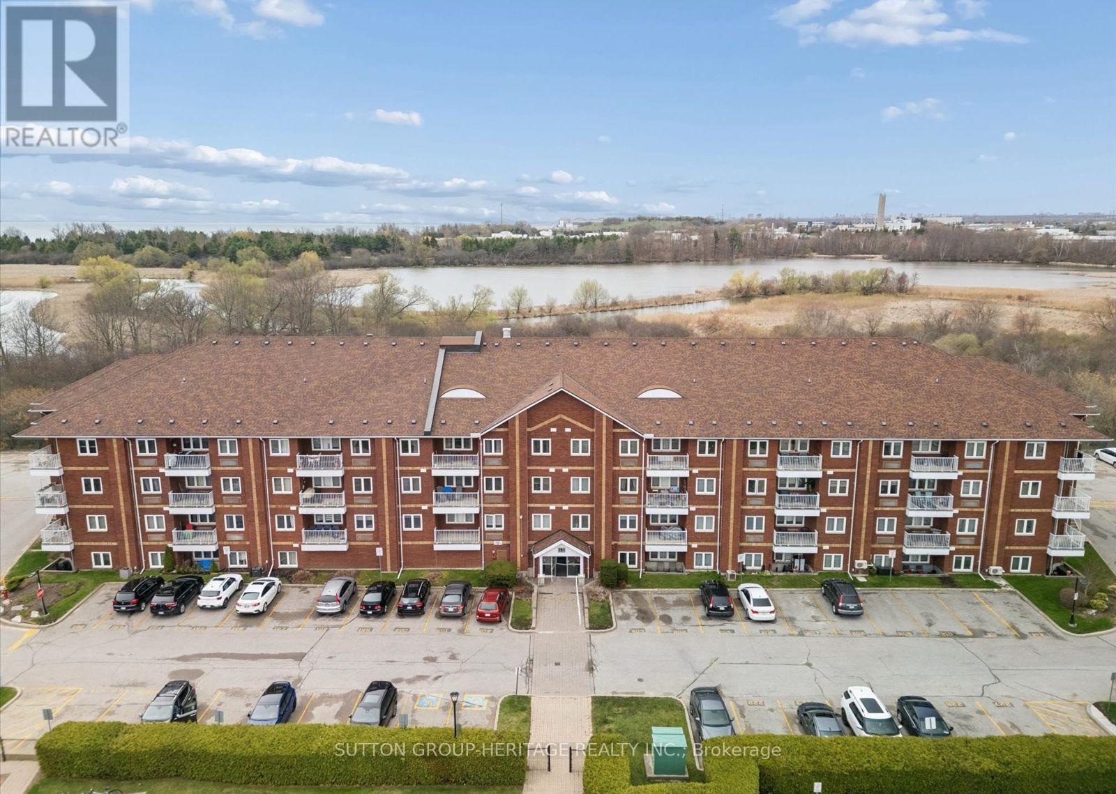414 - 191 LAKE DRIVEWAY W, Ajax, Ontario
