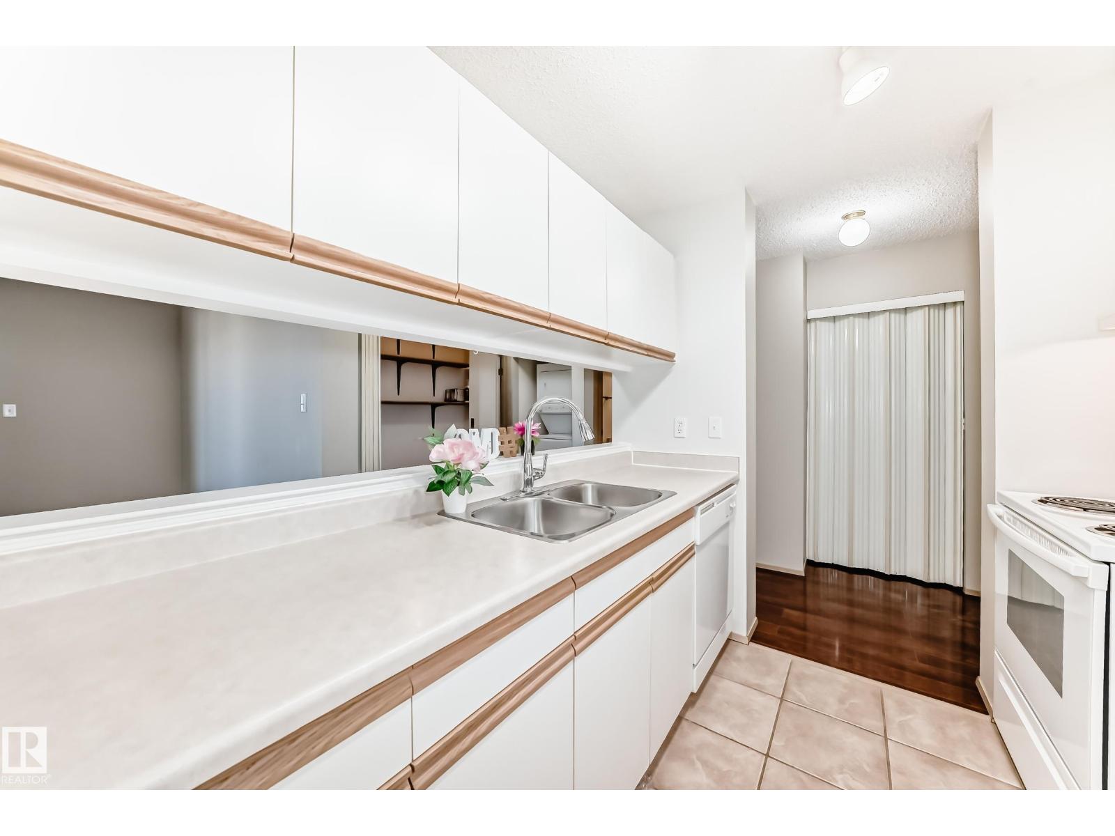 #403 17467 98a Av Nw, Edmonton, Alberta  T5T 6E9 - Photo 14 - E4487906