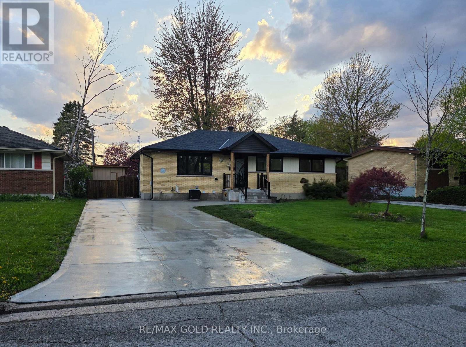 1155 PORTLAND STREET, London East, Ontario