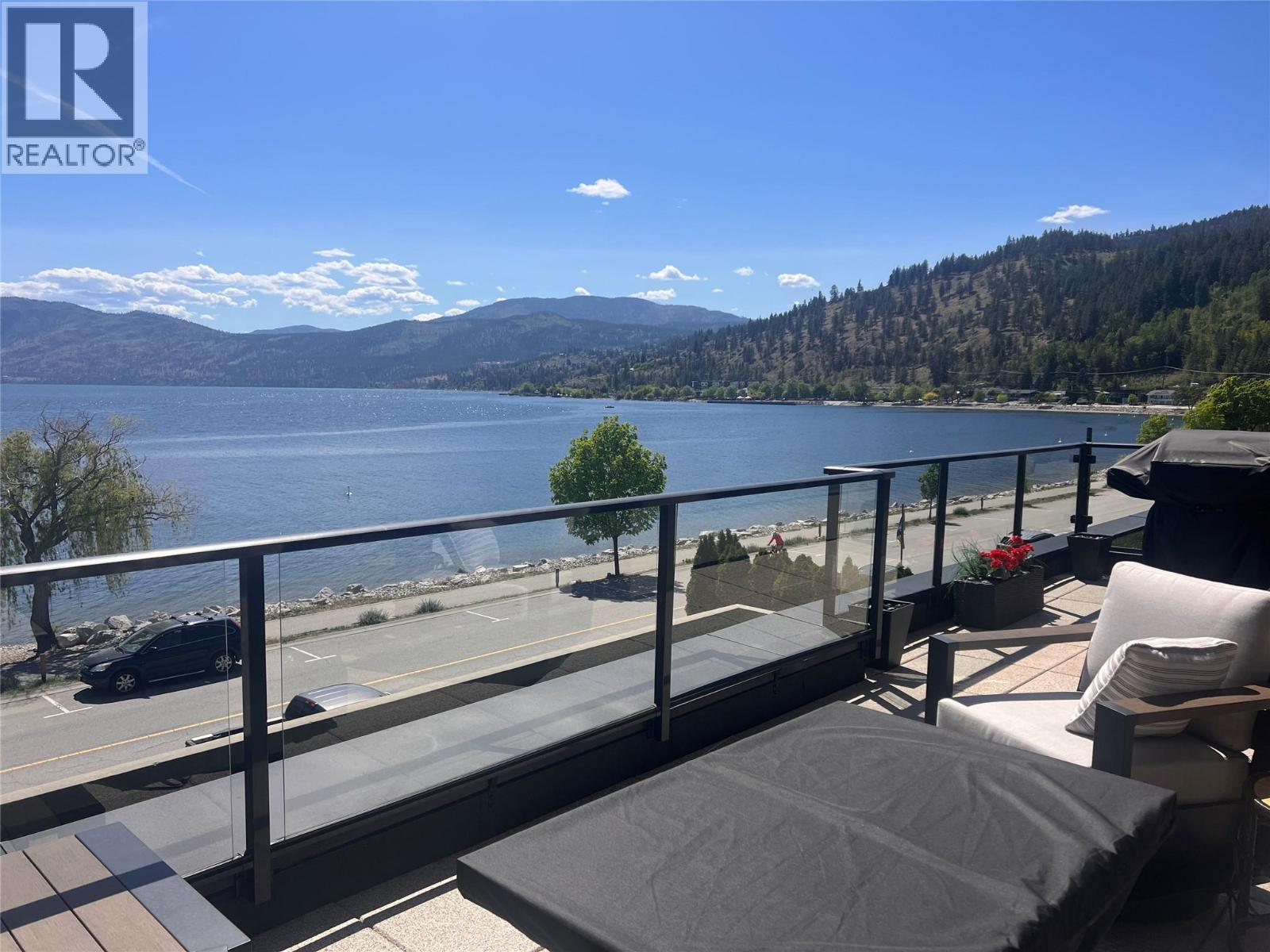 4200 Beach Avenue Unit# 305, Peachland, British Columbia  V0H 1X6 - Photo 3 - 10387024