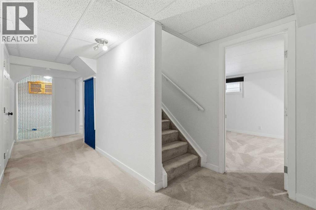 164 Sun Valley Drive Se, Calgary, Alberta  T2X 2C1 - Photo 31 - A2307742