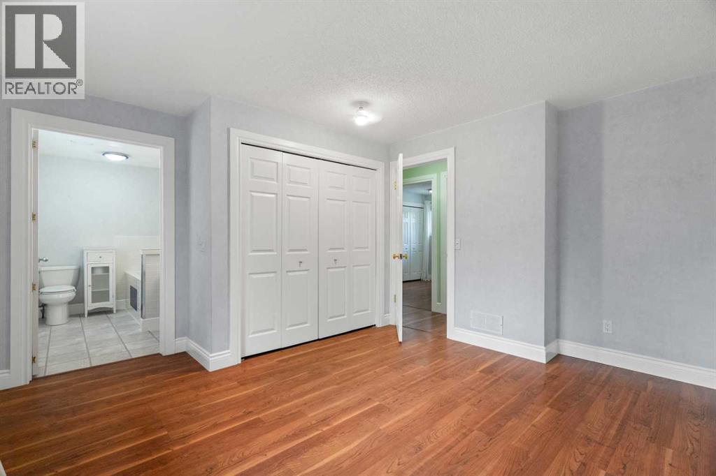164 Sun Valley Drive Se, Calgary, Alberta  T2X 2C1 - Photo 22 - A2307742