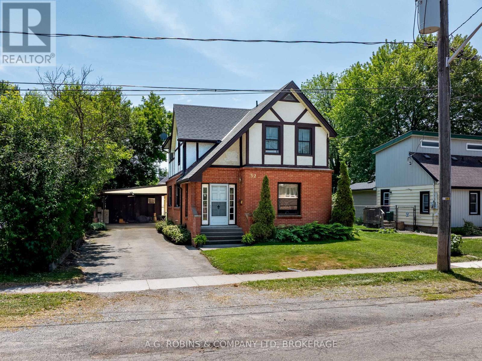 52 CHARLES STREET, Port Colborne, Ontario