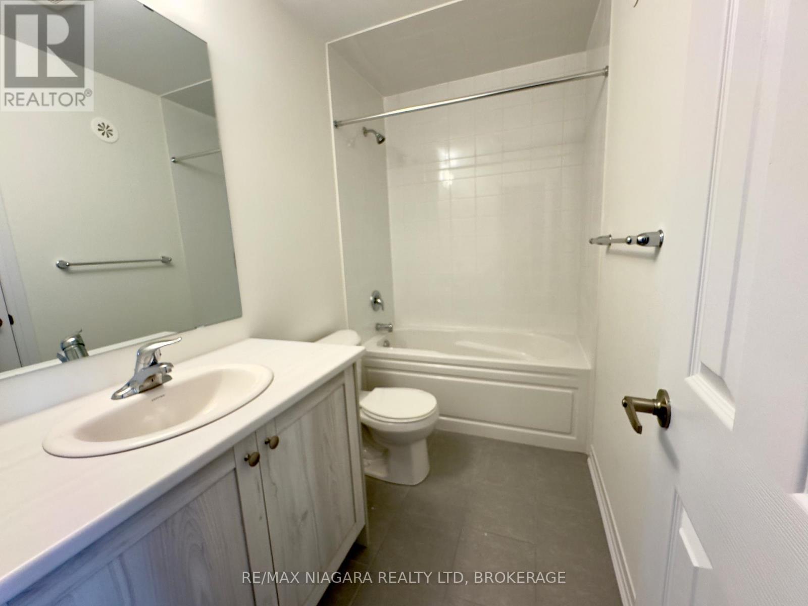 55 Gunnel Road, Welland, Ontario L3B 0P1 - Photo 9 - X13131802
