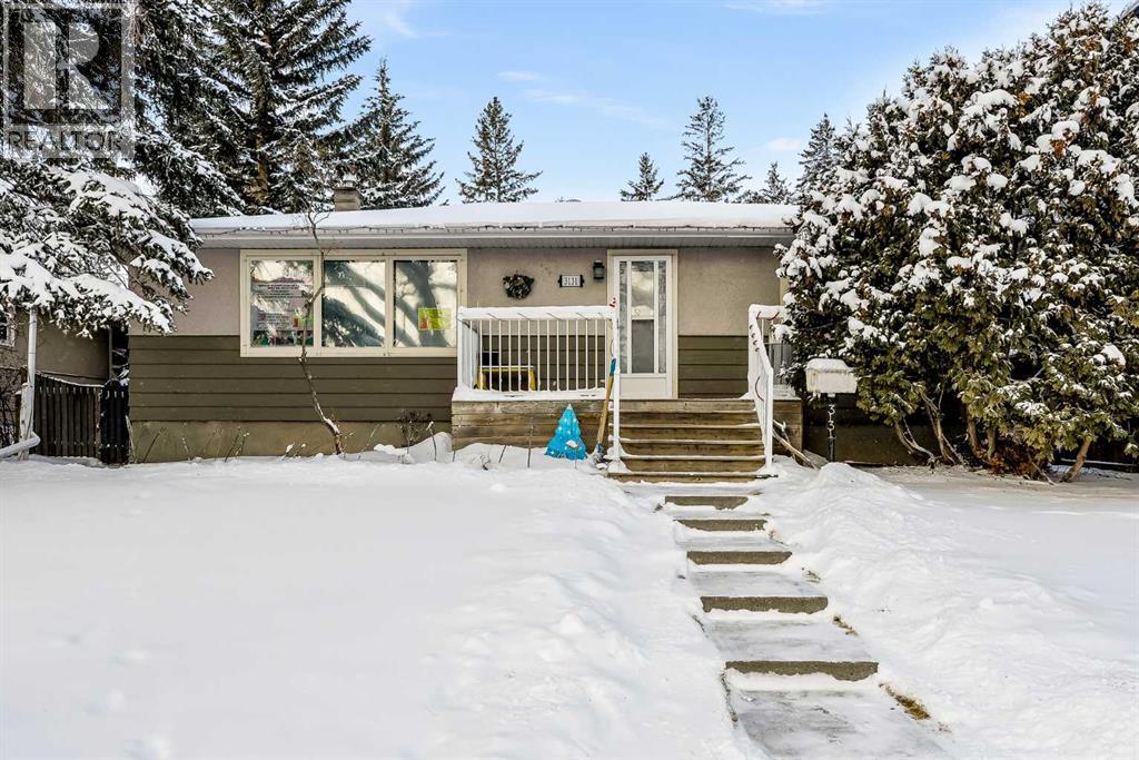 3131 33 Street SW, Calgary, Alberta