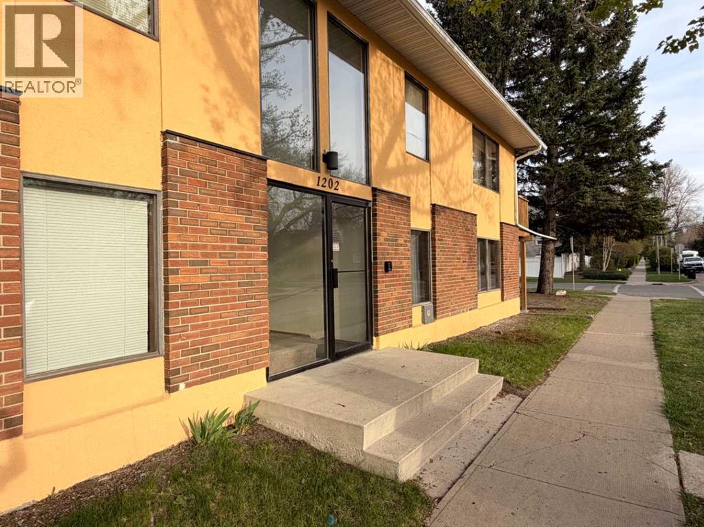 1, 1202 2 Street Ne, Calgary, Alberta  T2E 8A6 - Photo 2 - A2311476