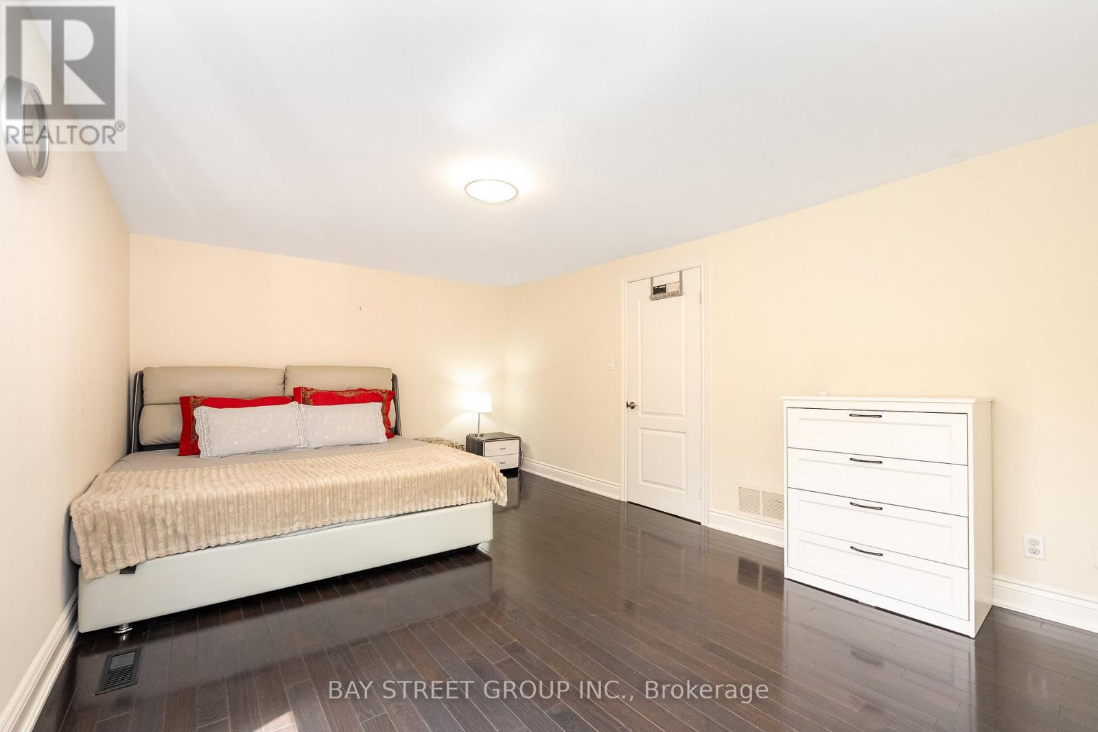 8 Paul Markway, Toronto, Ontario  M2H 1S7 - Photo 26 - C13131818
