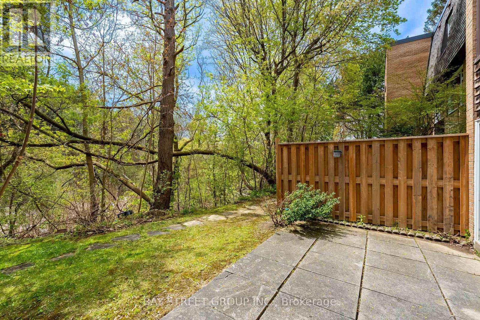 8 Paul Markway, Toronto, Ontario  M2H 1S7 - Photo 42 - C13131818