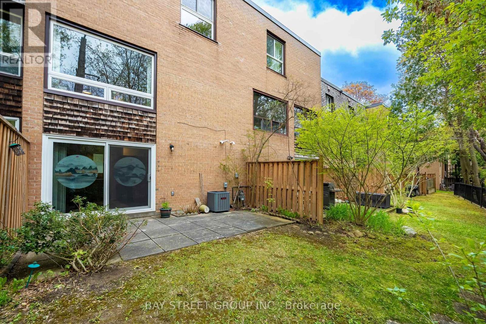 8 Paul Markway, Toronto, Ontario  M2H 1S7 - Photo 45 - C13131818