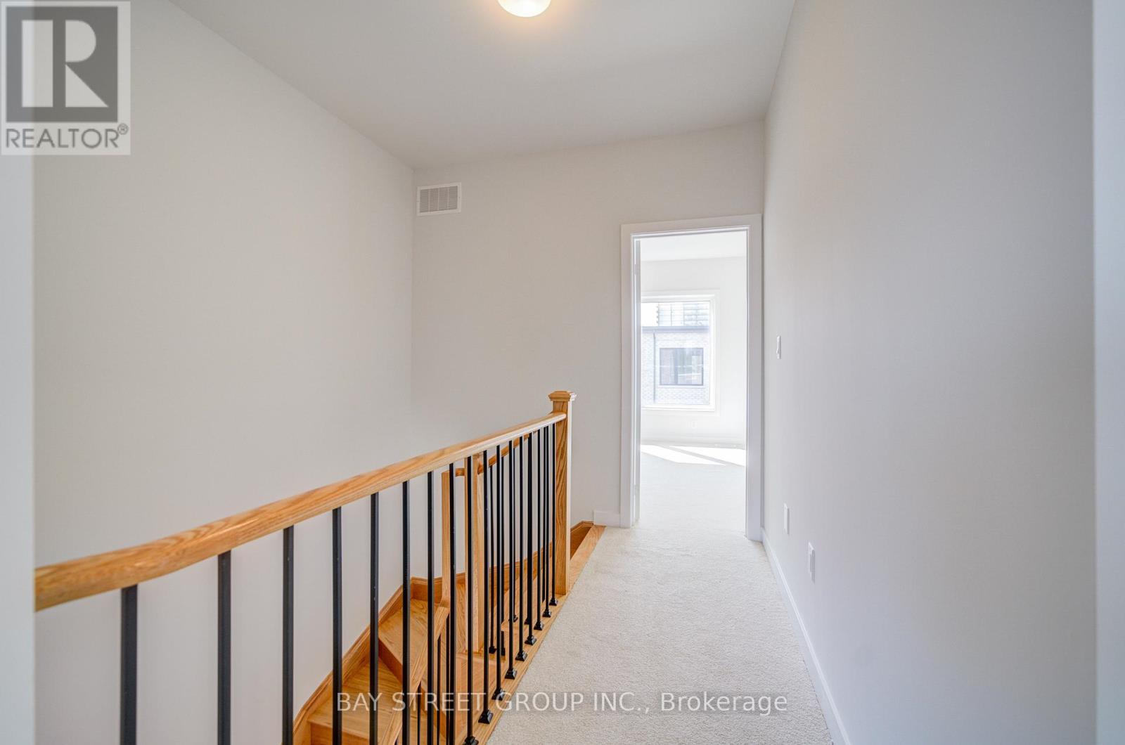 36 Danielle Moore Circle, Toronto, Ontario  M1P 2S7 - Photo 31 - E13131792