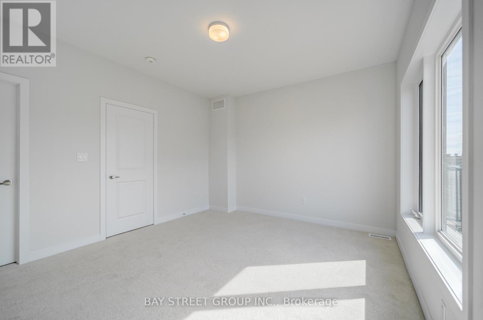 36 Danielle Moore Circle, Toronto, Ontario  M1P 2S7 - Photo 35 - E13131792