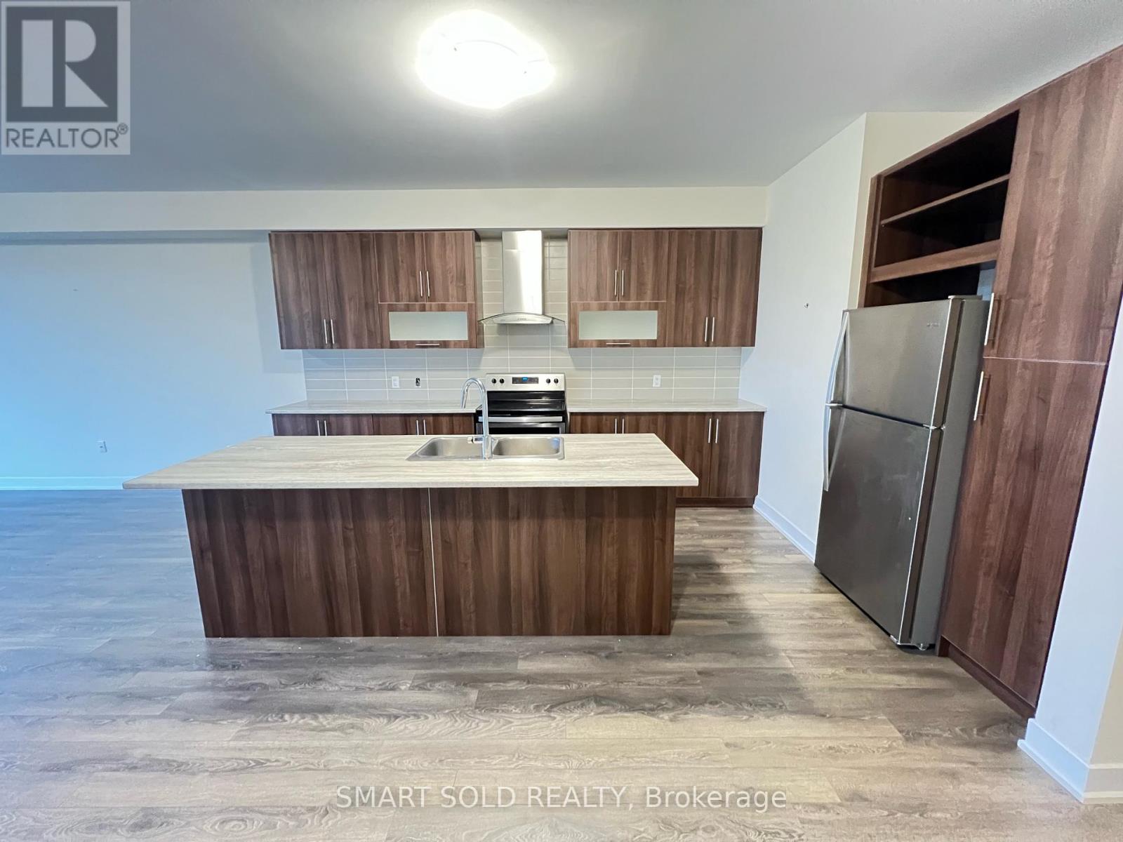 84 - 80 Donald Fleming Way, Whitby, Ontario  L1R 0N8 - Photo 6 - E13131798