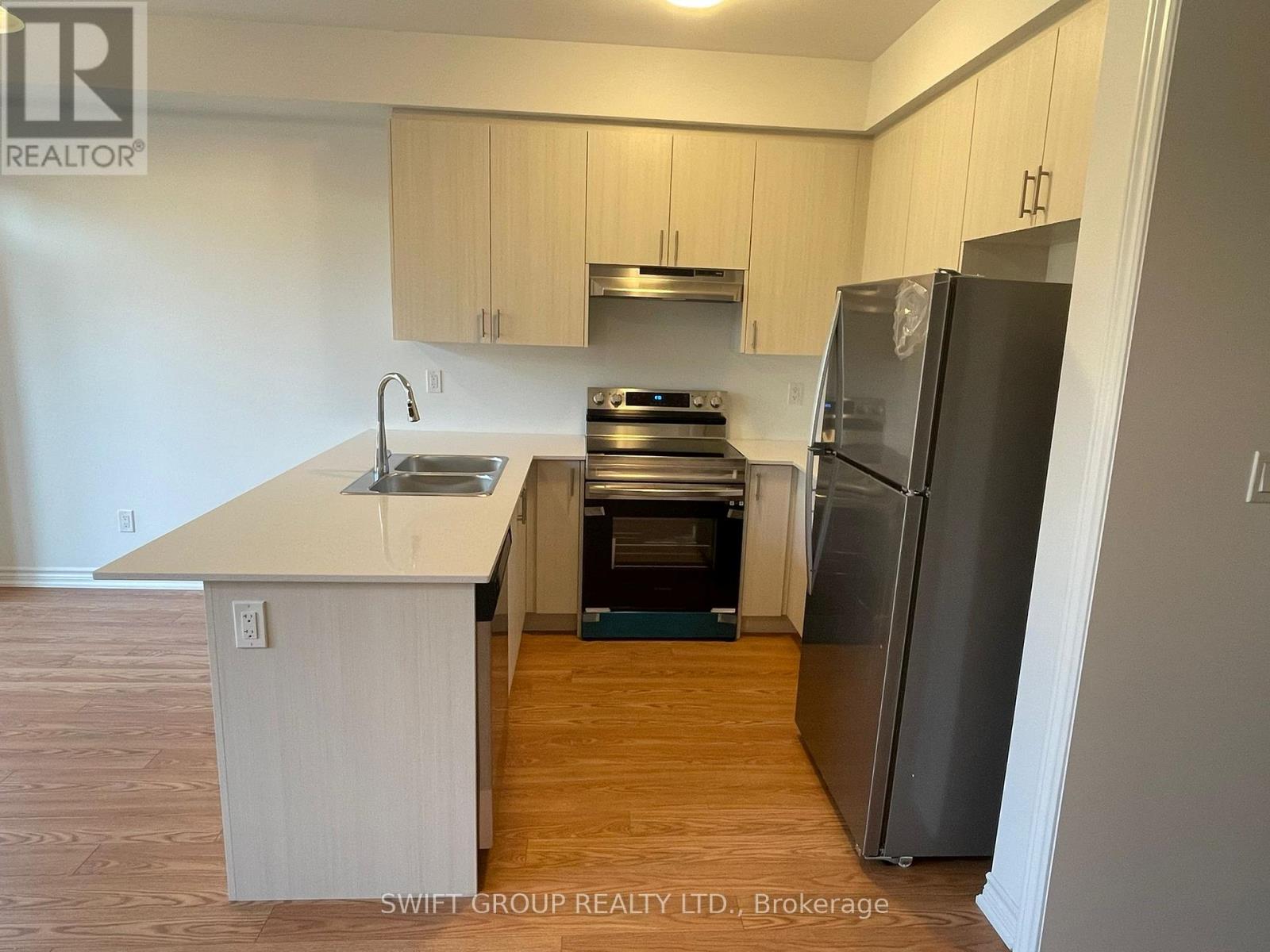272 Okanagan Path, Oshawa, Ontario  L1H 0A7 - Photo 14 - E13131810
