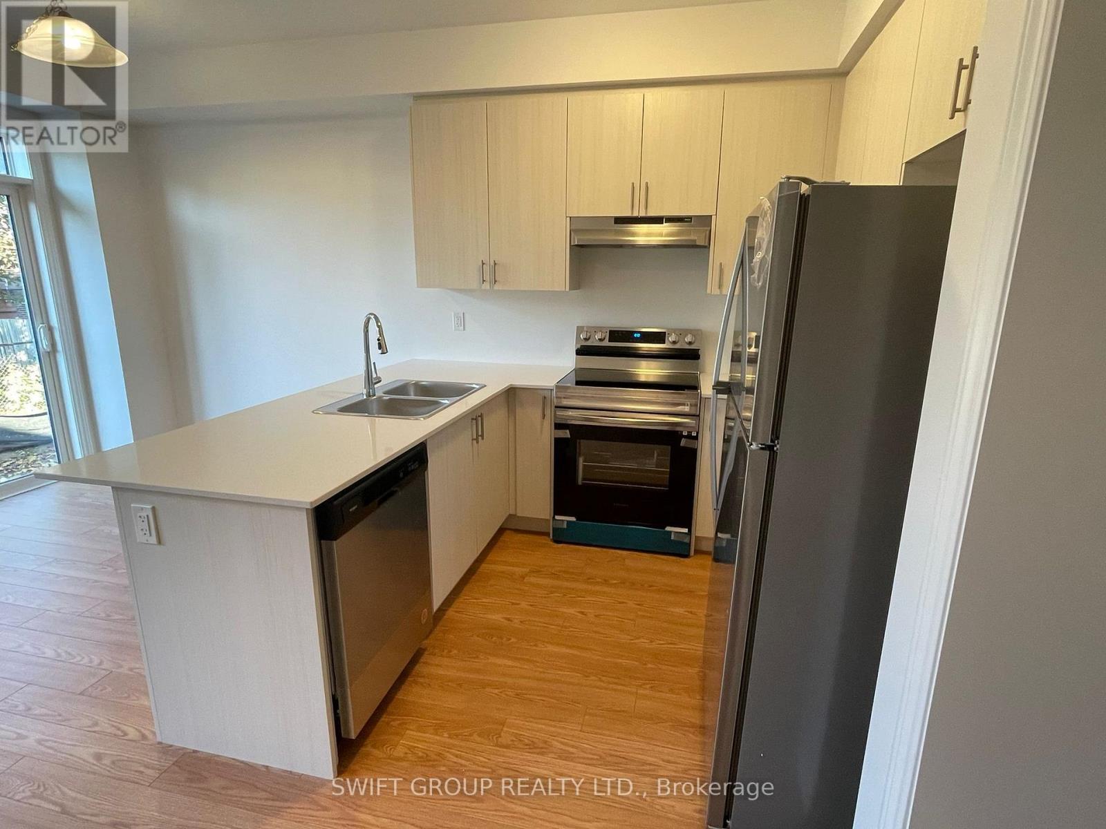 272 Okanagan Path, Oshawa, Ontario  L1H 0A7 - Photo 17 - E13131810