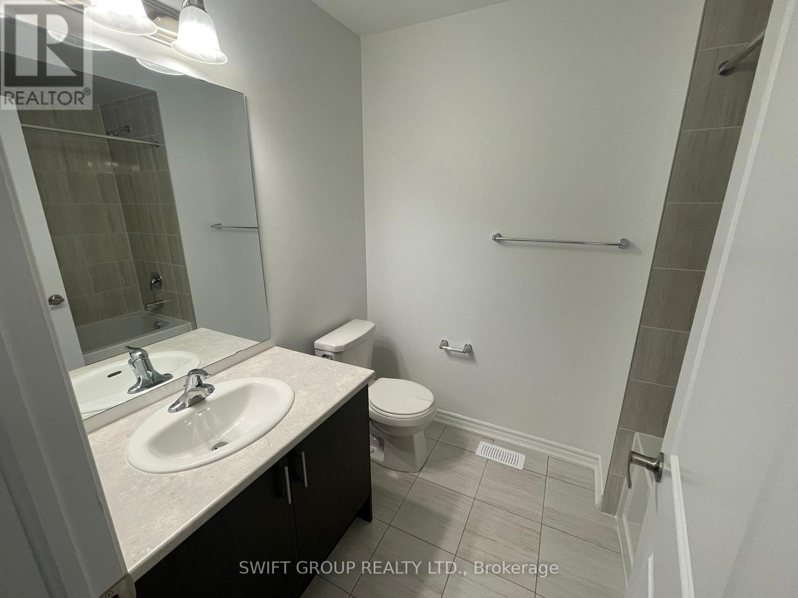 272 Okanagan Path, Oshawa, Ontario  L1H 0A7 - Photo 32 - E13131810