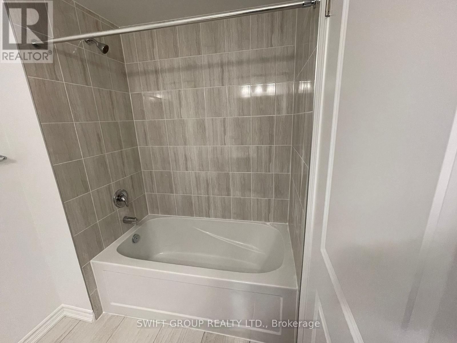 272 Okanagan Path, Oshawa, Ontario  L1H 0A7 - Photo 33 - E13131810