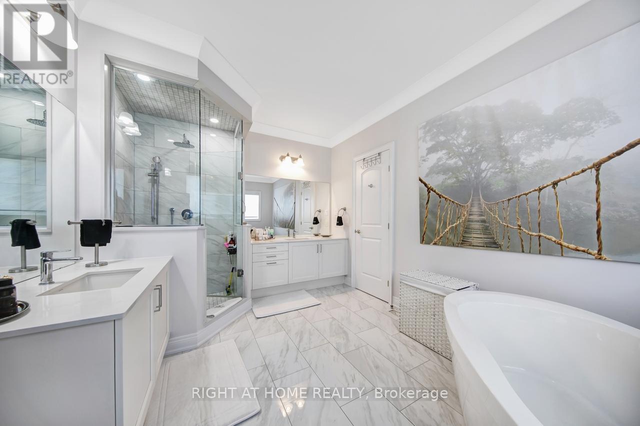 38 Menotti Drive, Richmond Hill, Ontario  L4E 1G6 - Photo 19 - N13131788