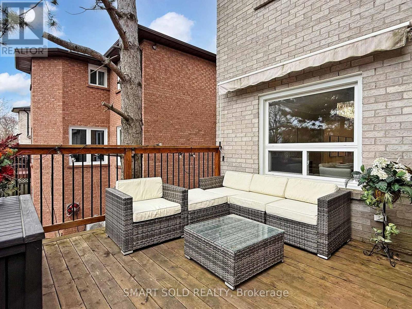 24 Normandy Crescent, Richmond Hill, Ontario  L4C 8L8 - Photo 15 - N13131790