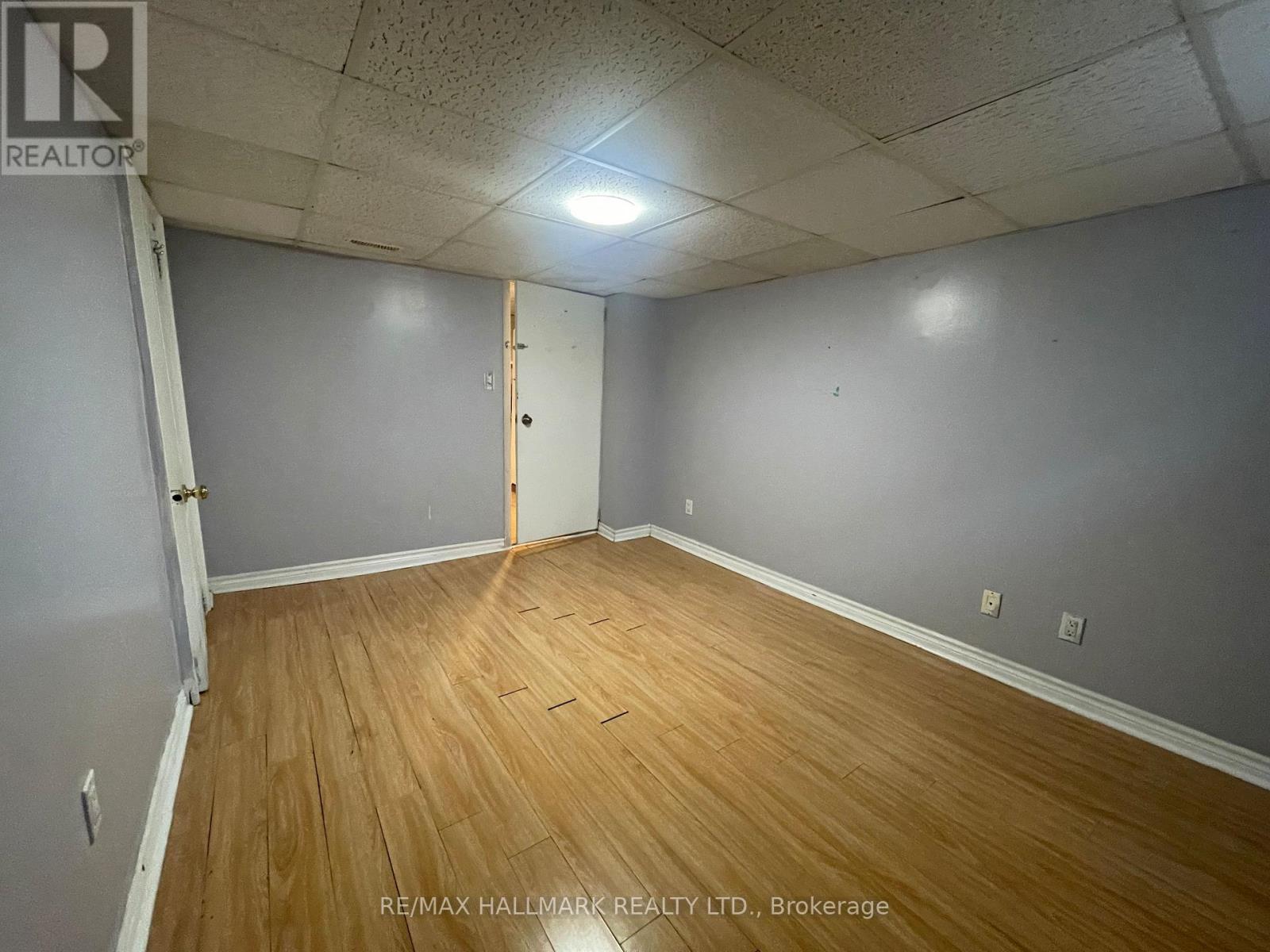 Basement - 116 Cartier Crescent, Richmond Hill, Ontario  L4C 2N6 - Photo 10 - N13131806