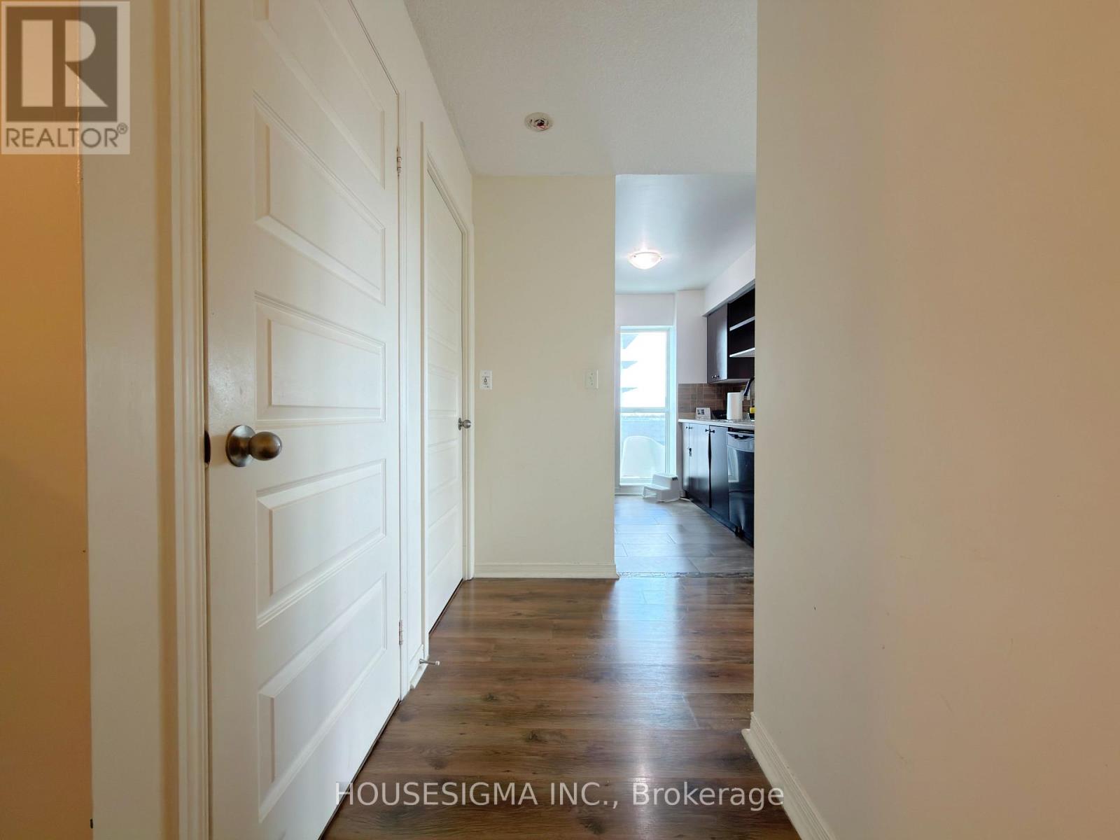 509 - 215 Queen Street E, Brampton, Ontario  L6W 0A9 - Photo 15 - W13131794
