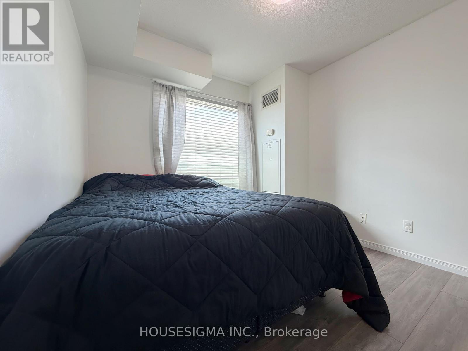 509 - 215 Queen Street E, Brampton, Ontario  L6W 0A9 - Photo 8 - W13131794