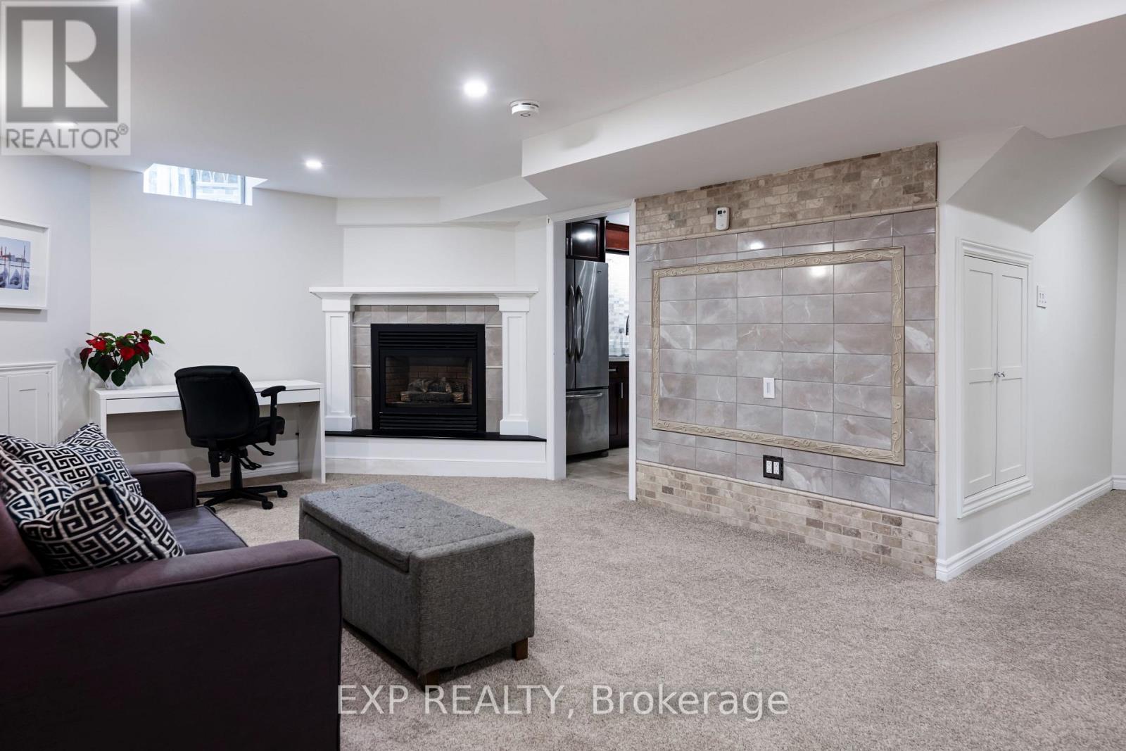 218 Kensington Place, Orangeville, Ontario  L9W 4G7 - Photo 38 - W13131814