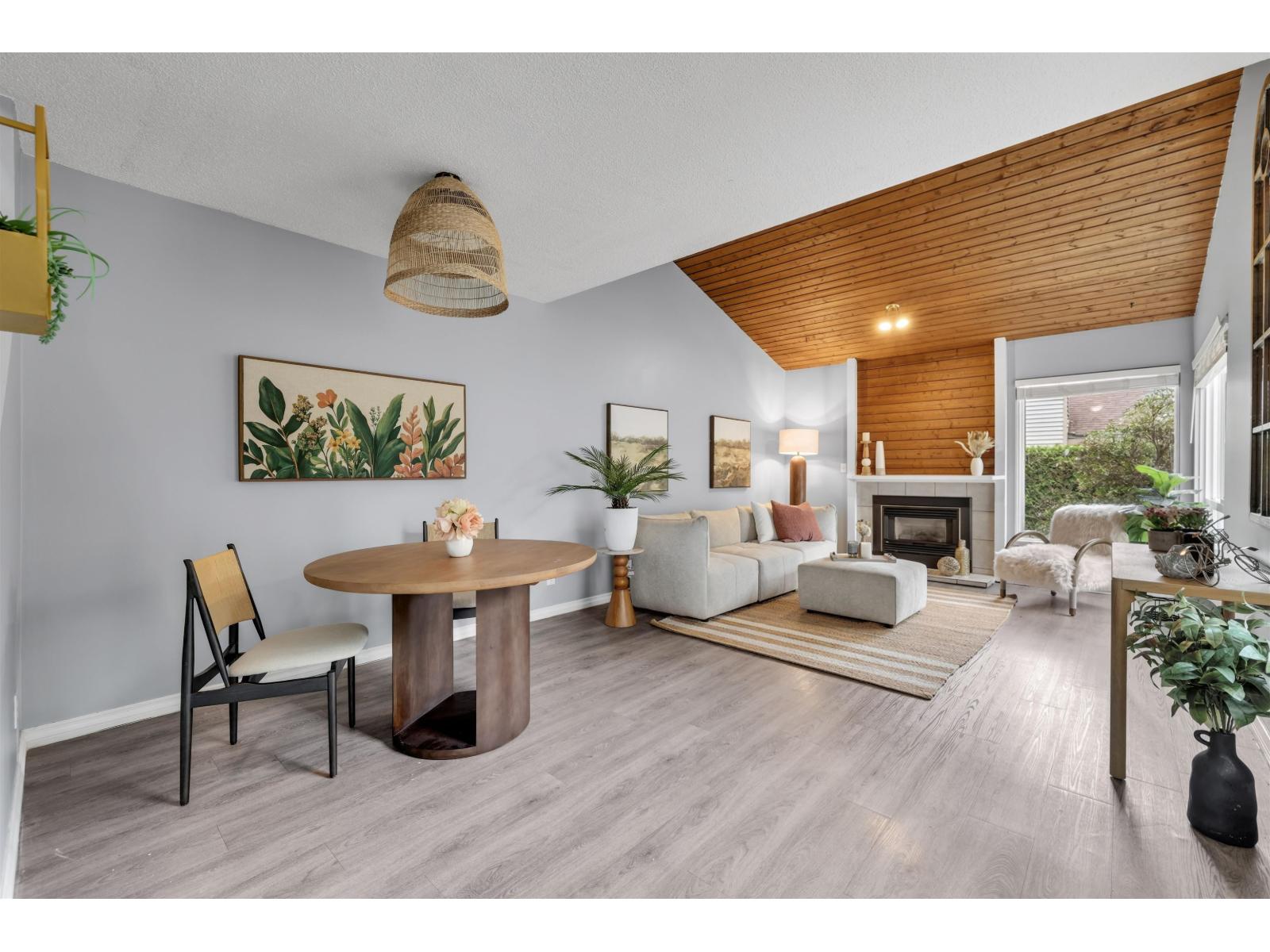 6226 E GREENSIDE DRIVE, Surrey, British Columbia